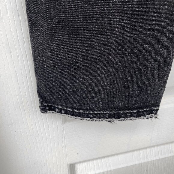 Abercrombie And Fitch - Curve Love Ultra High Rise Ankle Straight Jean - 2 Short - Picture 12 of 14